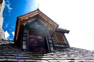 roofing contractor