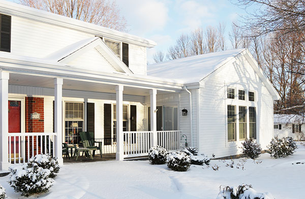 residential roofing with snow